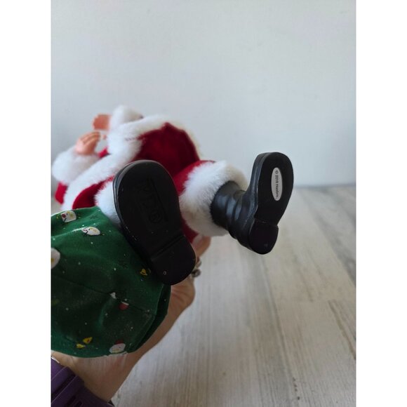 clothtique possible dreams Santa Play-Doh figurine statue Xmas decor - Picture 8 of 10